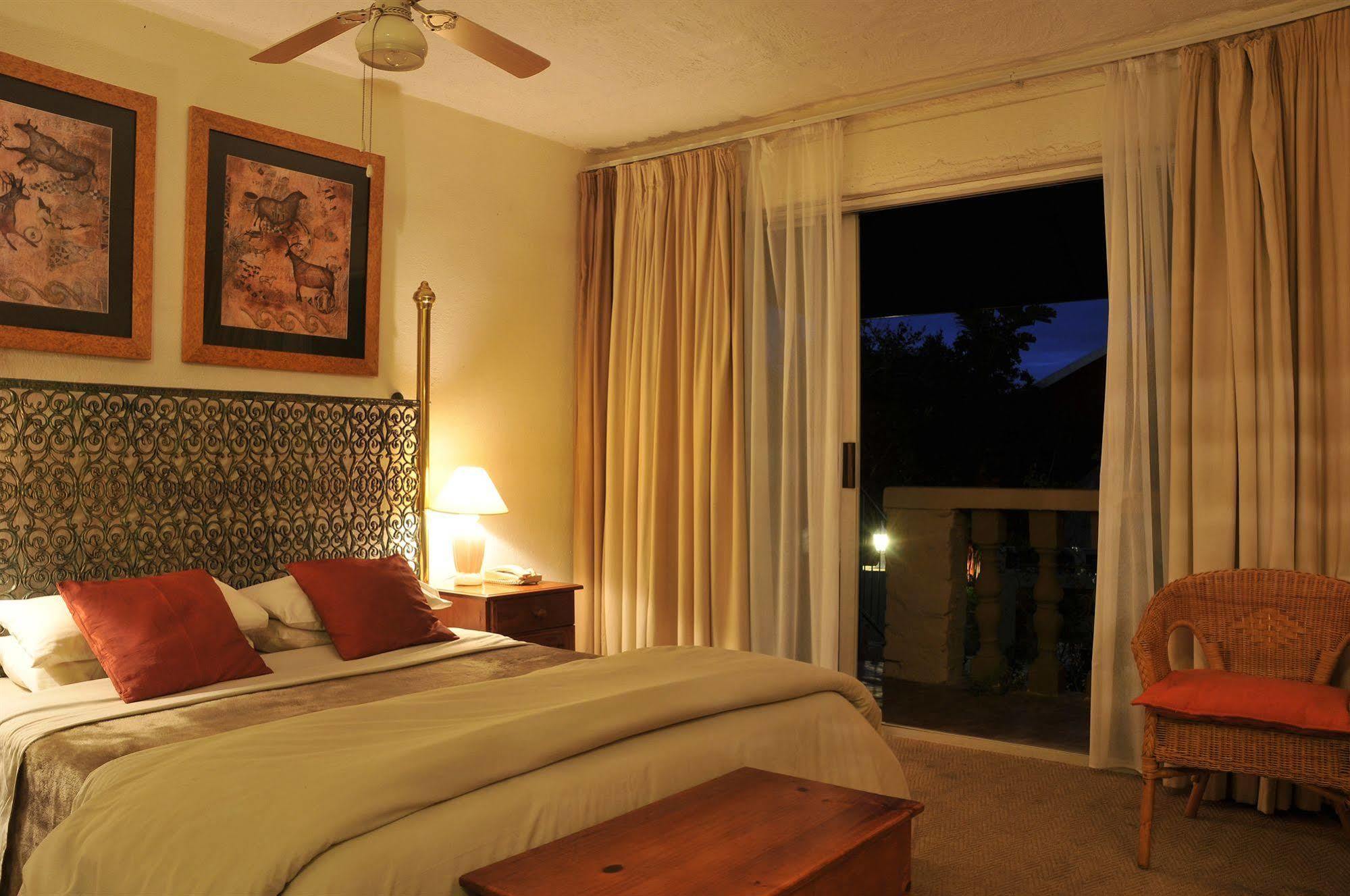 Sunset Manor Mbombela Exterior foto